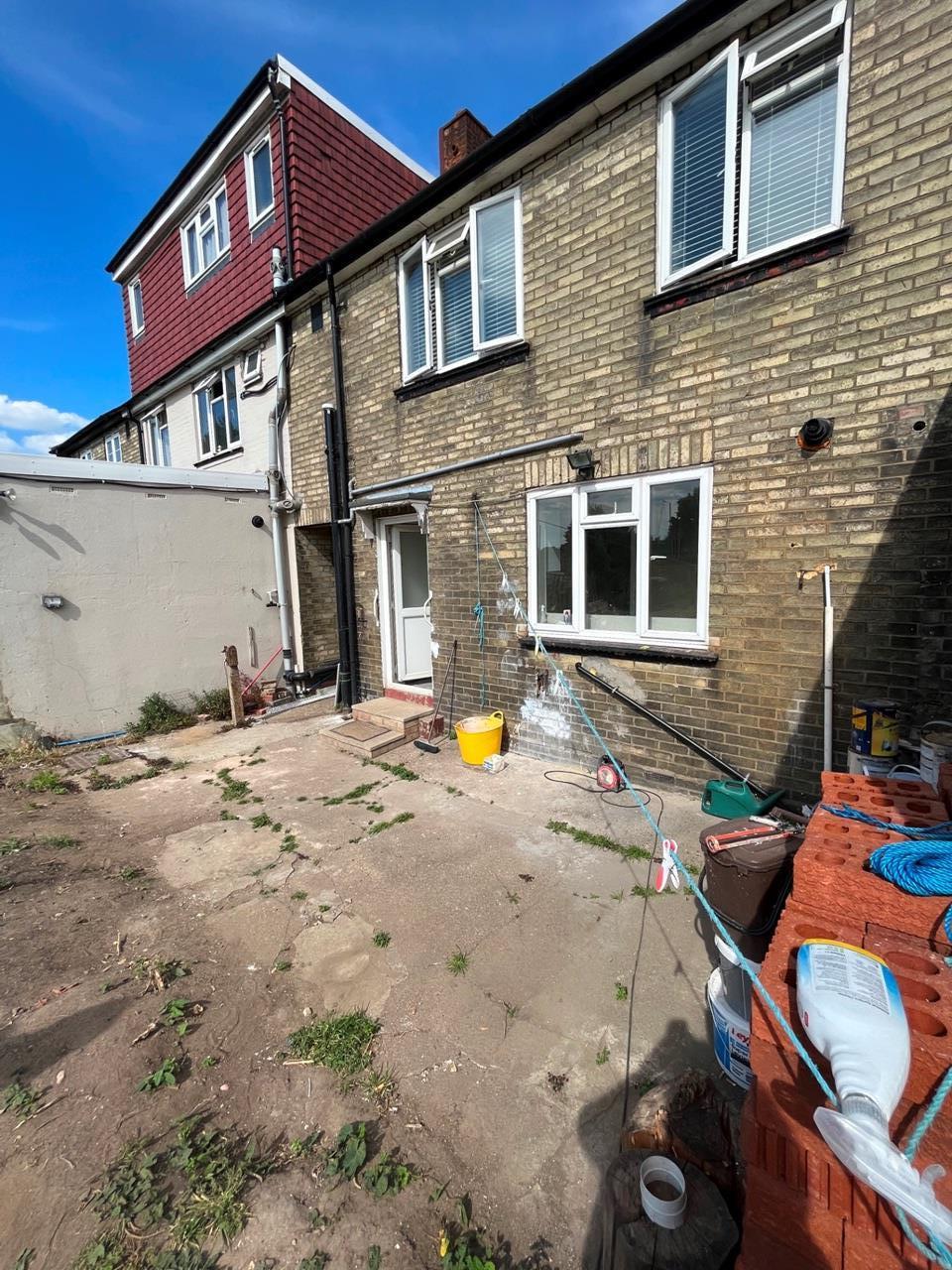 London Studio Flat, Amersham Avenue, N18 To Rent Now for £1,300.00 p/m