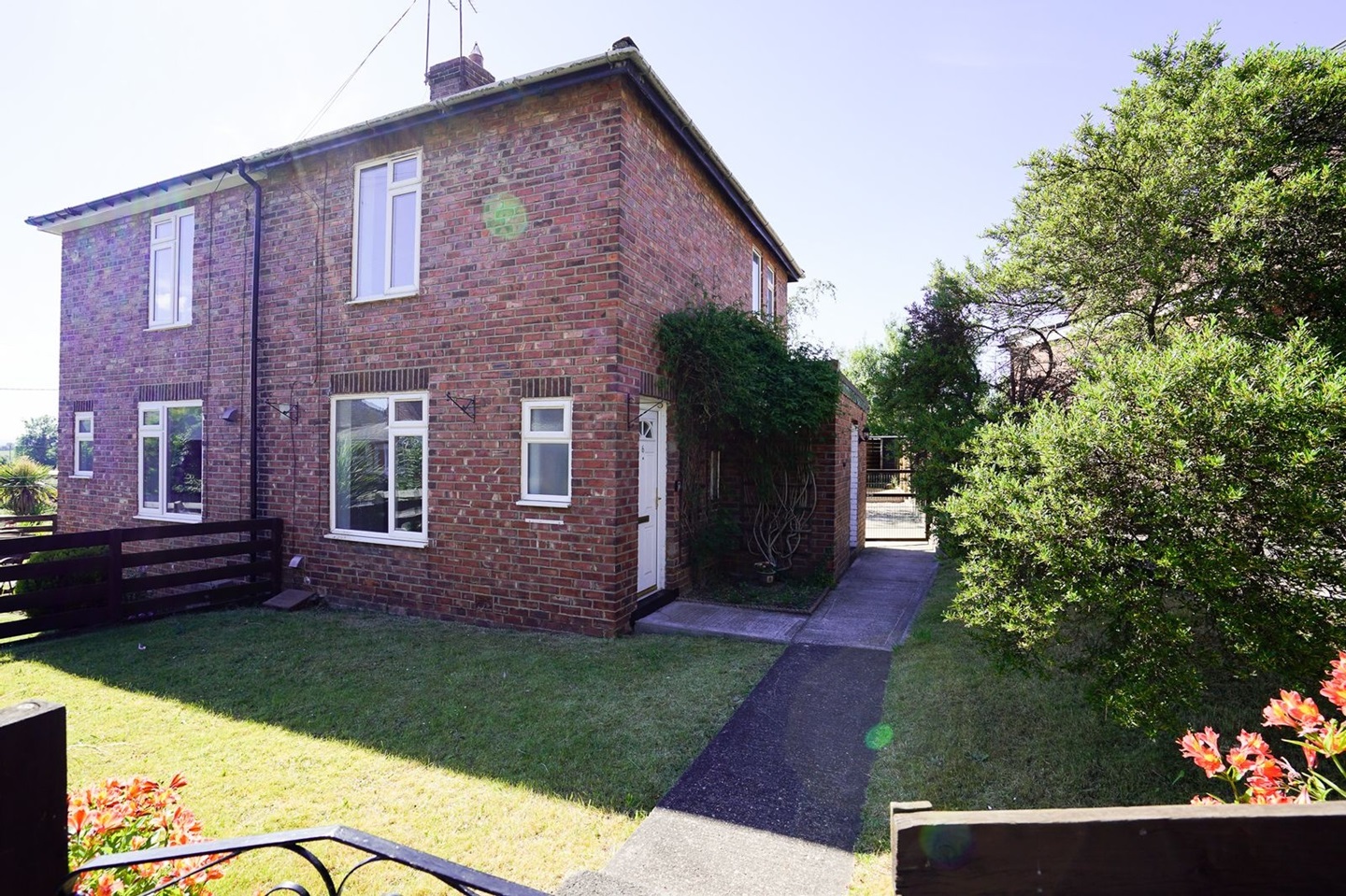 Shadforth, Durham 2 Bed SemiDetached House, Woodside, DH6 To Rent