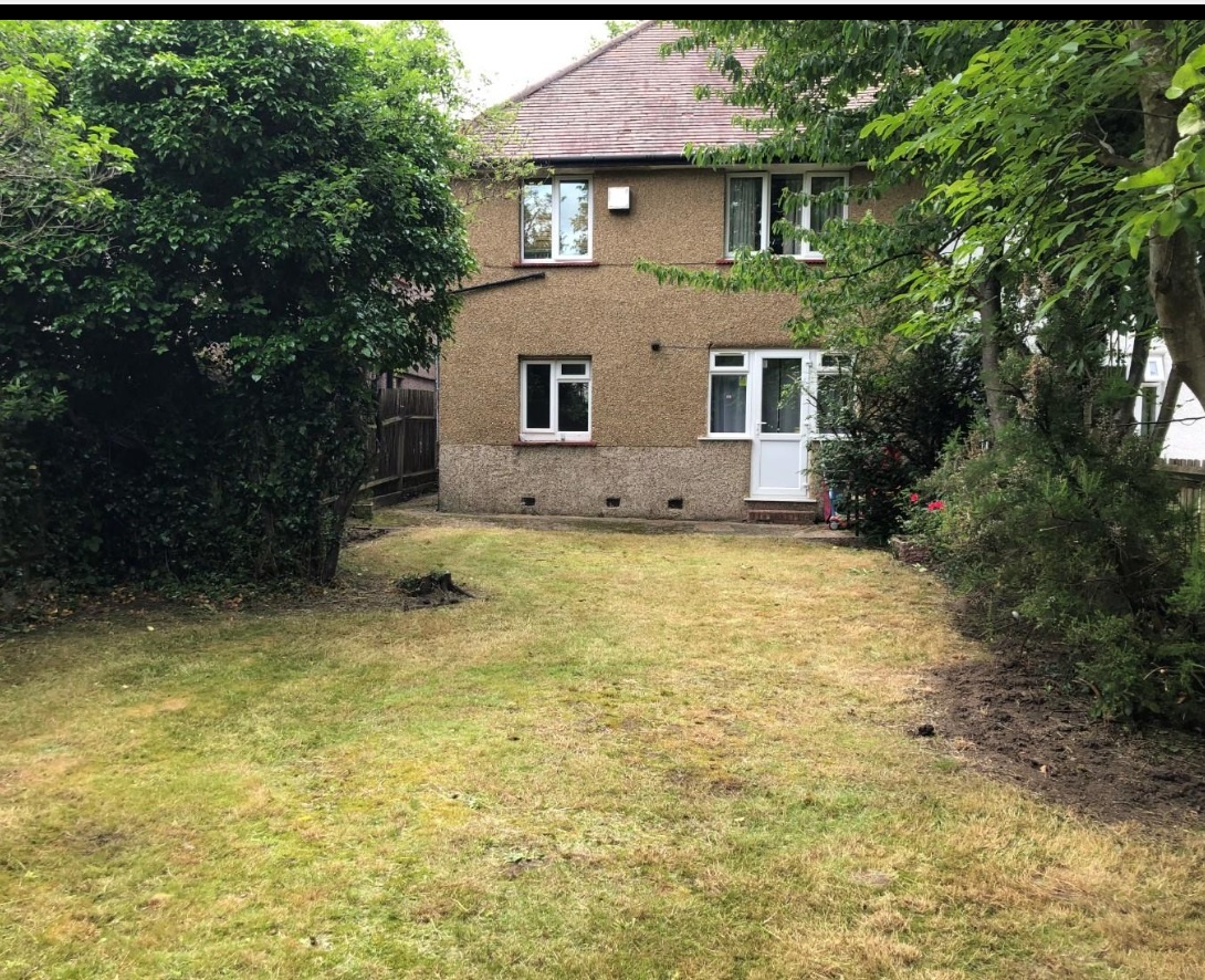 London 1 Bed Flat, London, NW2 To Rent Now for £1,400.00 p/m