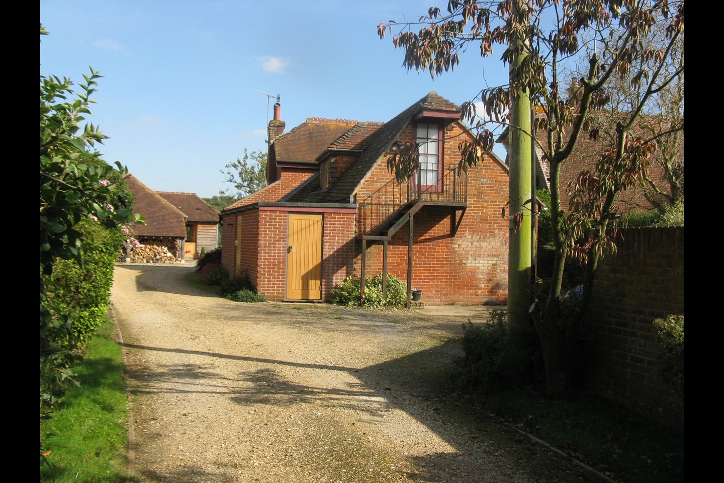 Salisbury 1 Bed Flat, Charlton All Saints, SP5 To Rent Now for £750.00 p/m