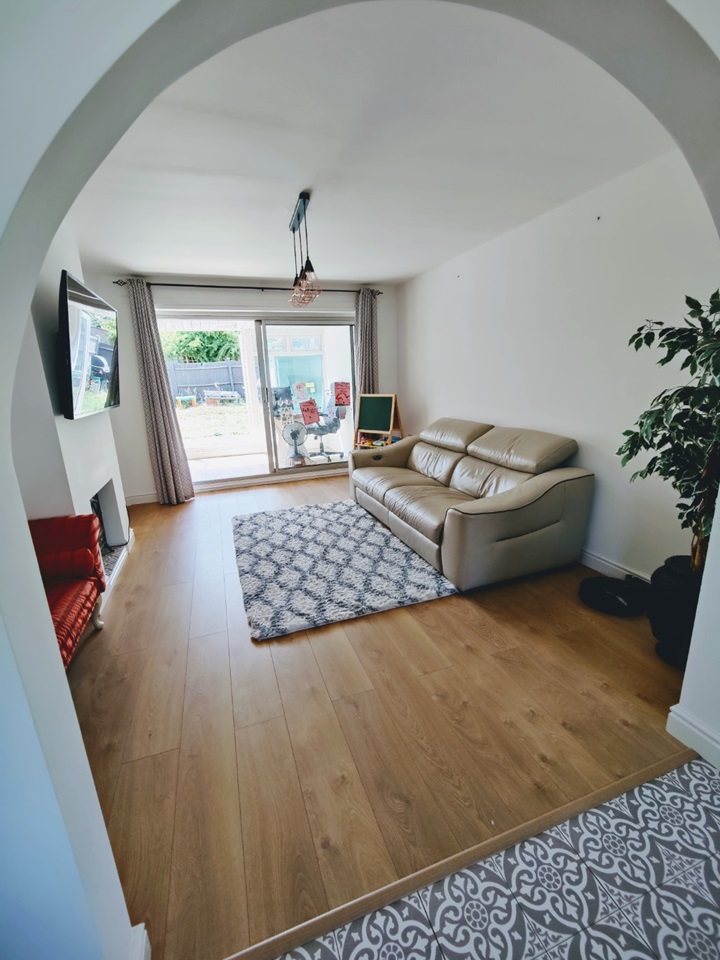 Basildon 2 Bed Terraced House, Ingaway, SS16 To Rent Now for £1,600