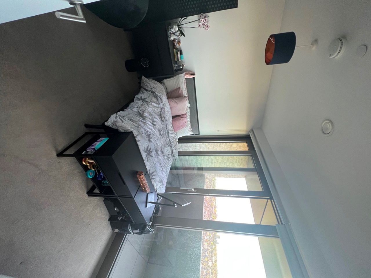 London Room in a Shared House, Seven Sisters Road, N15 To Rent Now