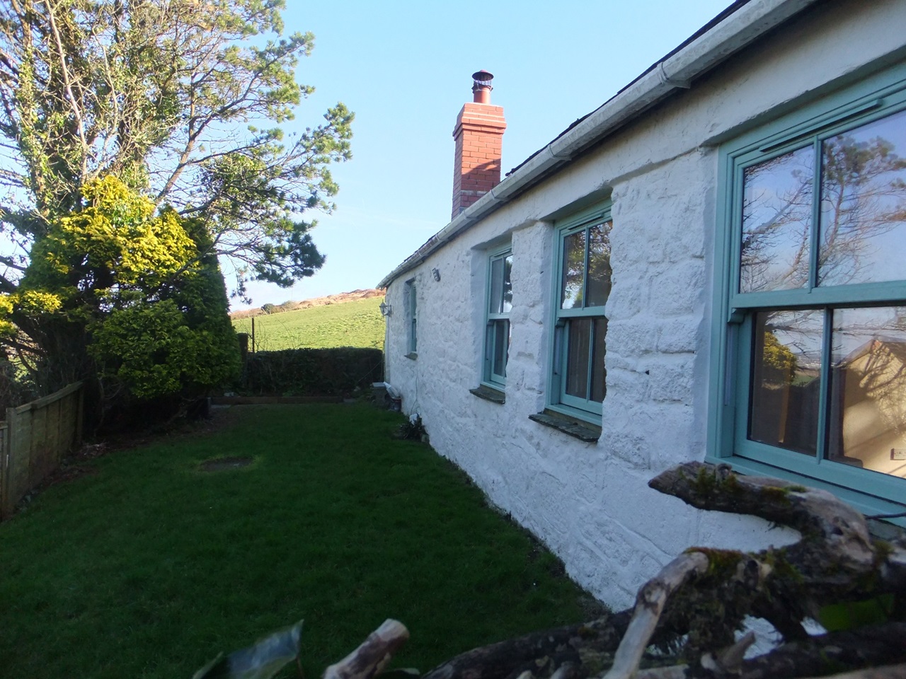 Higher Carnkie, Redruth 2 Bed Bungalow, Hillhead Farm, TR16 To Rent