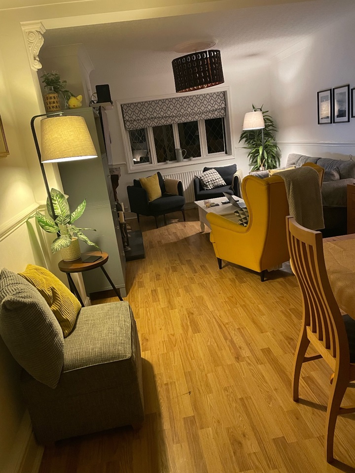 Feltham Room in a Shared House, Sherborne Road, TW14 To Rent Now