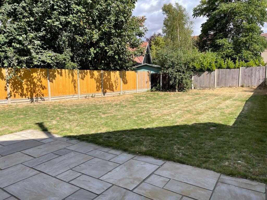 Great Cornard, Sudbury 4 Bed Detached House, Bures Road, CO10 To