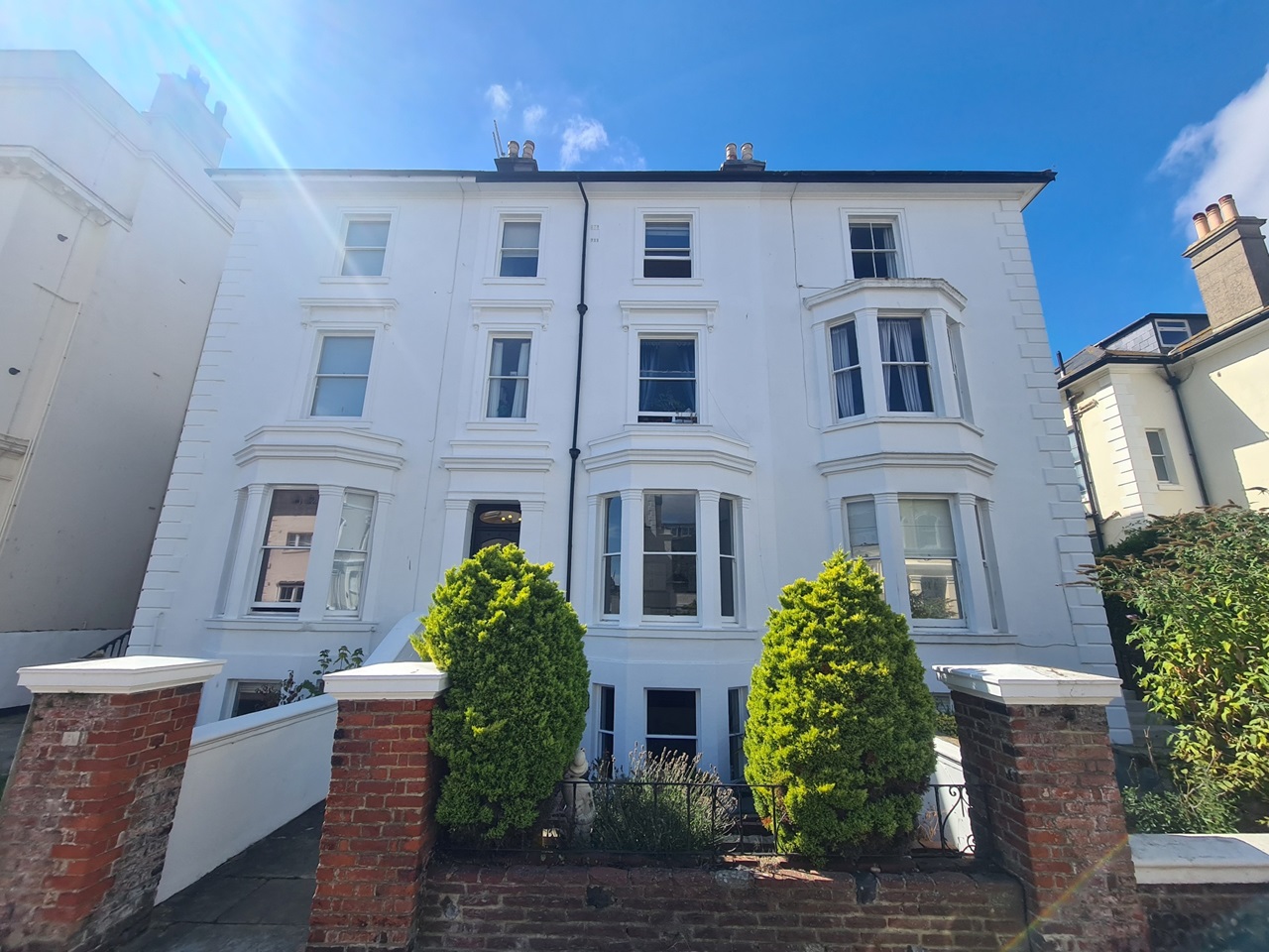 Hove 2 Bed Flat, Albany Villas, BN3 To Rent Now for £1,495.00 p/m