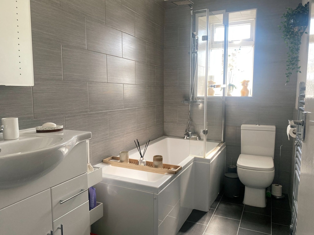 Rossendale 3 Bed Terraced House, School Street, BB4 To Rent Now for £995.00 p/m