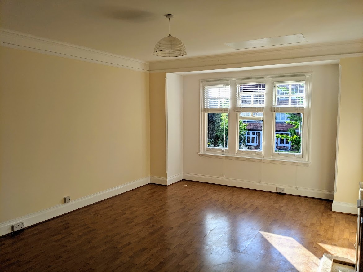Surbiton Studio Flat, Shelley Court, KT6 To Rent Now for £1,200.00 p/m