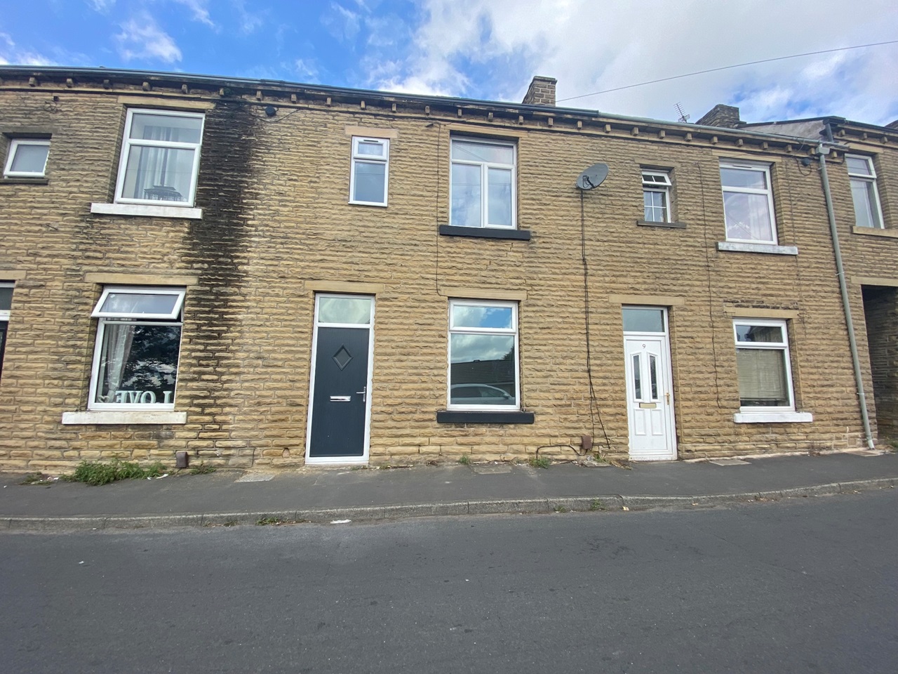 Brighouse 2 Bed Terraced House, Lightcliffe Road, HD6 To Rent Now for £560.00 p/m