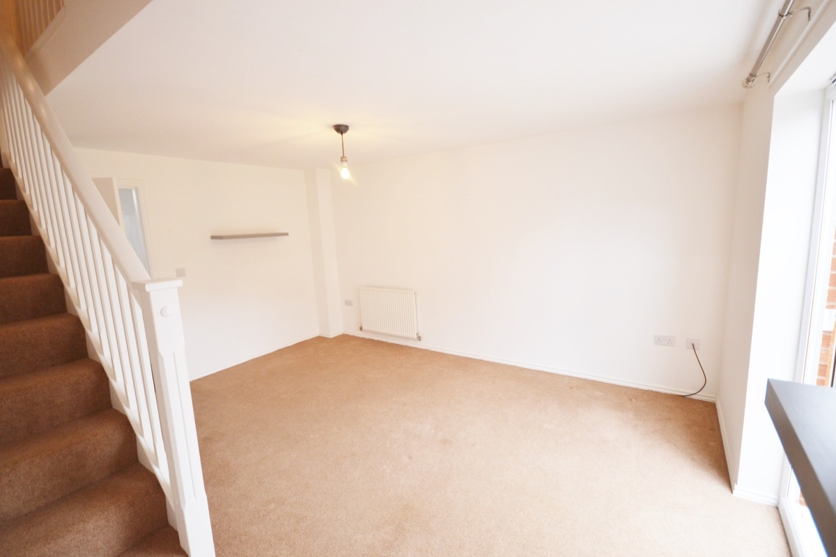 North Hykeham, Lincoln 2 Bed Terraced House, Magnus Court, LN6 To