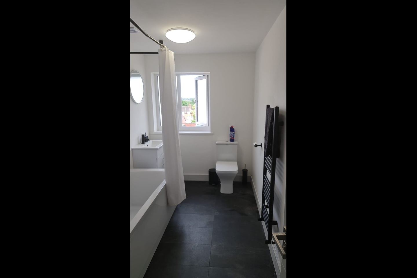 West Bromwich 2 Bed Flat, Black Lake, B70 To Rent Now for £950.00 p/m