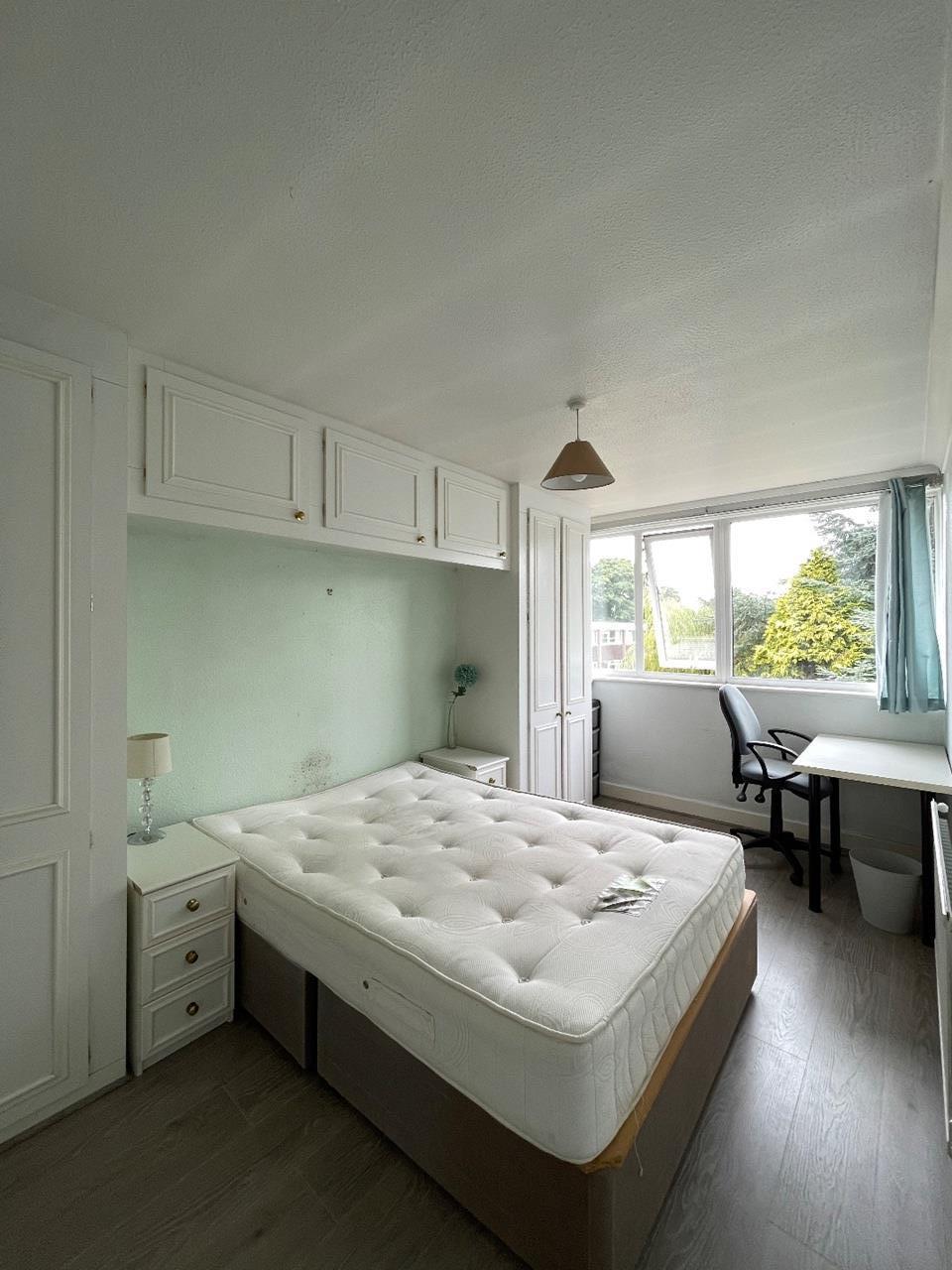 Leamington Spa 4 Bed Terraced House, Vernon Close, CV32 To Rent Now