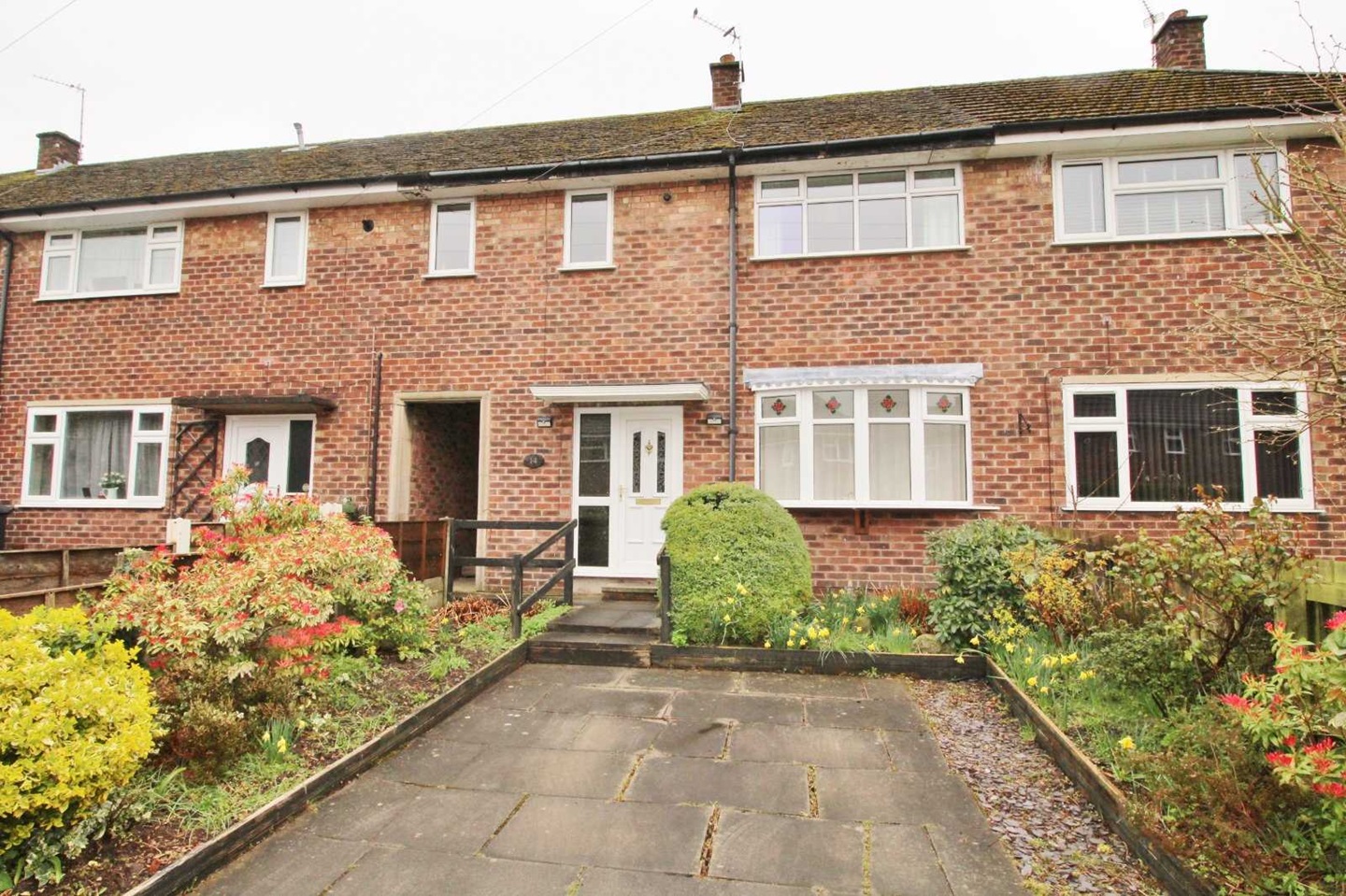 Wilmslow 3 Bed Terraced House, Holly Bank Road, SK9 To Rent Now for