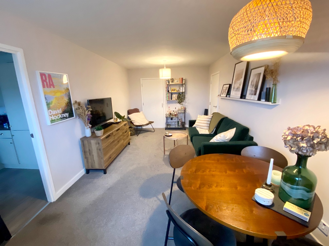 London 1 Bed Flat, Gaumont House, SE15 To Rent Now for £1,600.00 p/m