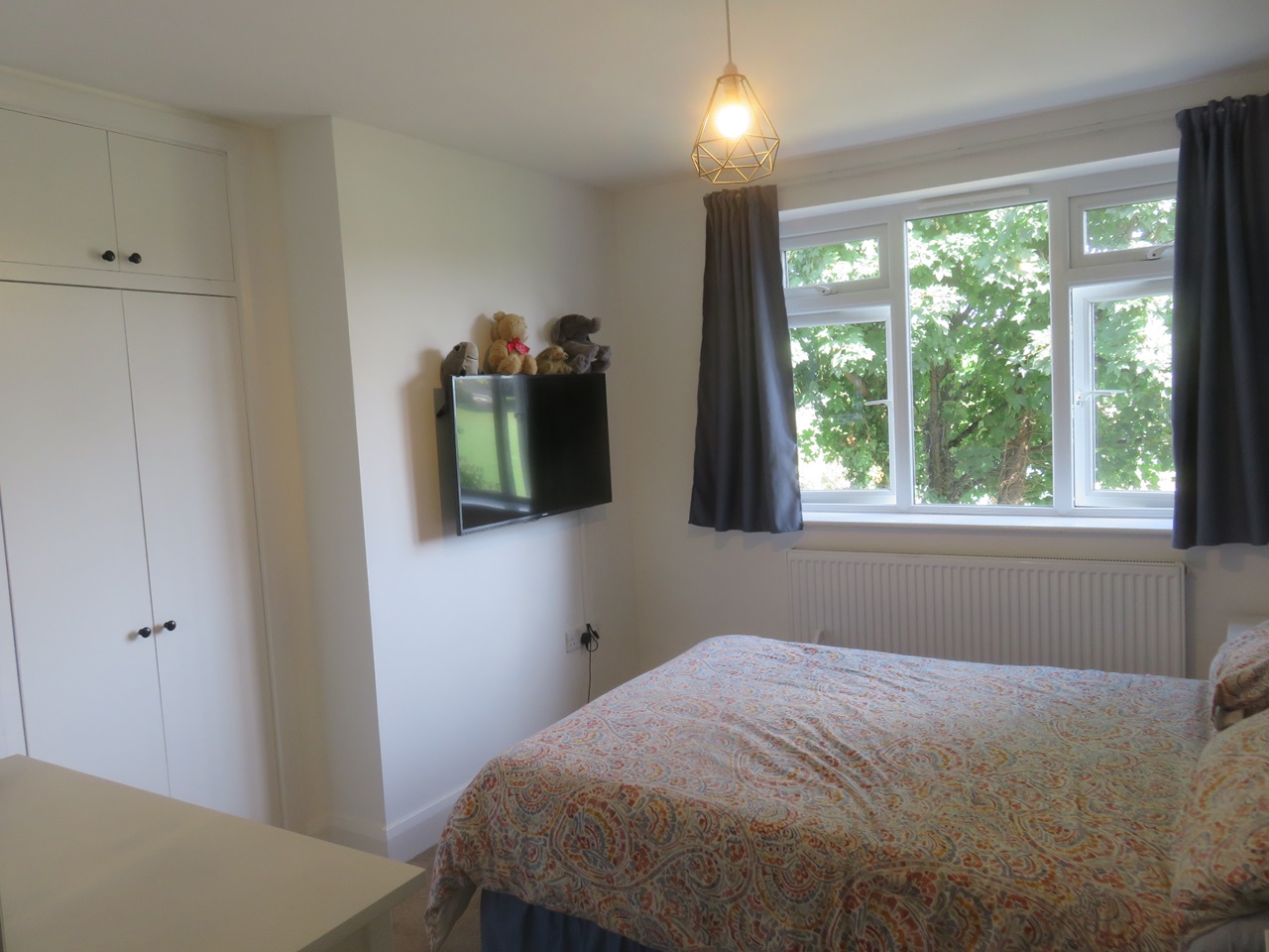 Ashford 2 Bed Flat, Ashford, TW15 To Rent Now for £1,500.00 p/m