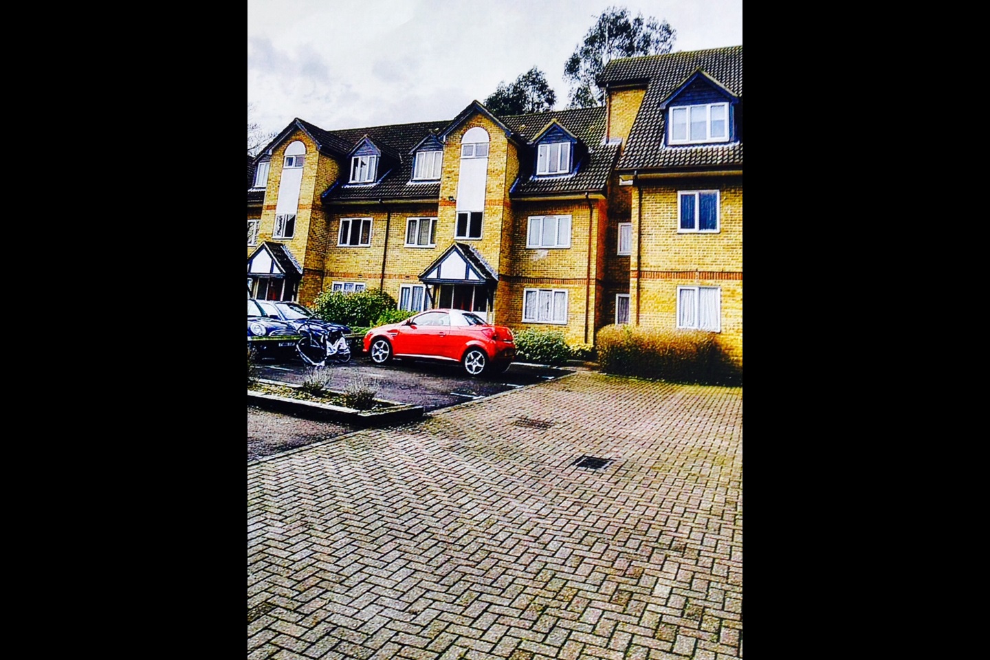 Watford,Herts 1 Bed Flat, Garston, WD25 To Rent Now for £900.00 p/m