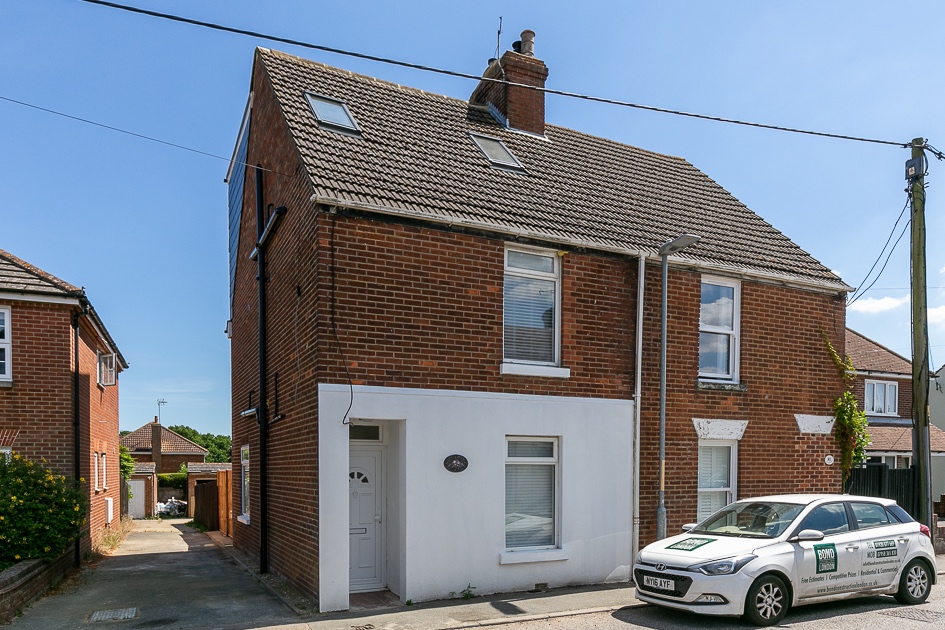 Rough Common, Canterbury Room in a Shared House, Rough Common Road, CT2 To Rent Now for £725