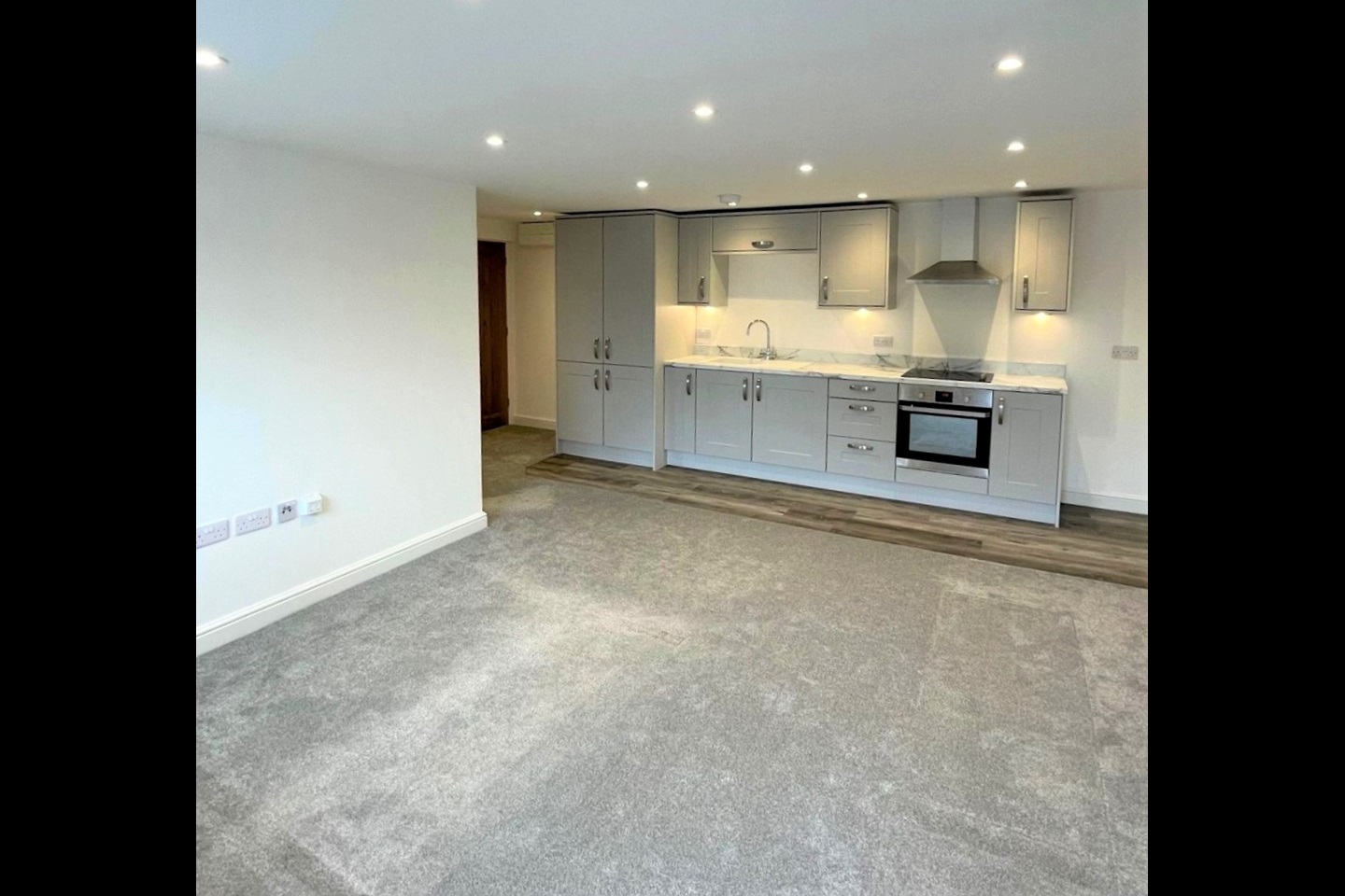 Hatton, Derby 1 Bed Flat, Castle Apartments, DE65 To Rent Now for £775.00 p/m