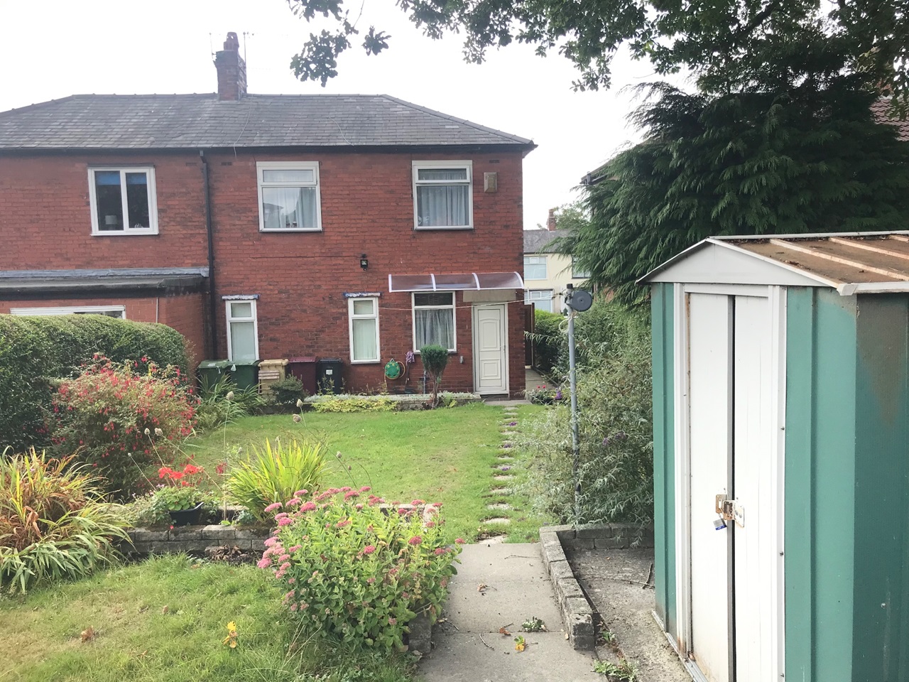 Bolton 3 Bed SemiDetached House, Breightmet Drive, BL2 To Rent Now