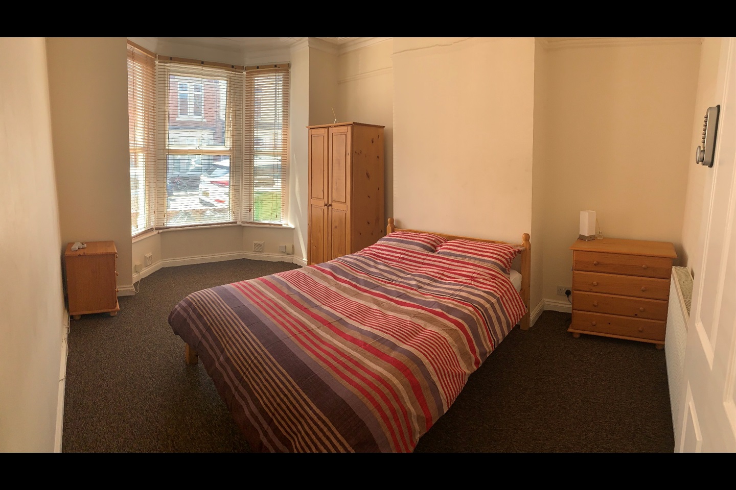 Portsmouth Room in a Shared House, Queens Road, PO2 To Rent Now for