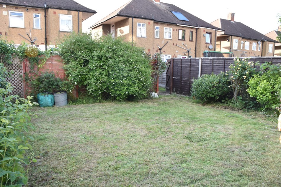 Feltham 2 Bed Amesbury Road, TW13 To Rent Now for £