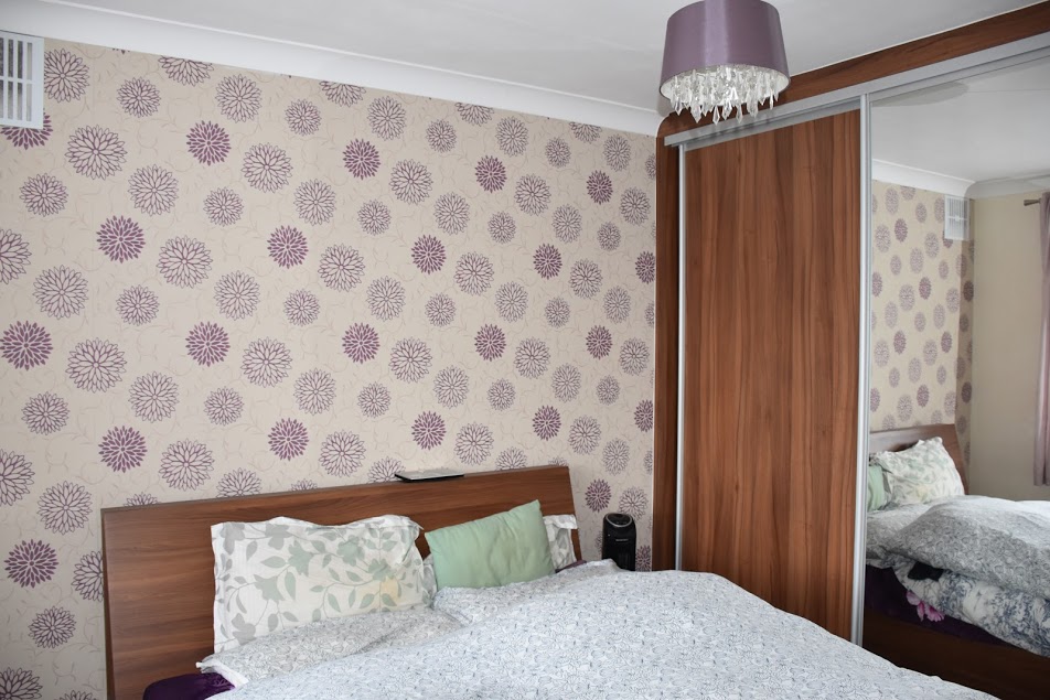 Feltham 2 Bed Amesbury Road, TW13 To Rent Now for £