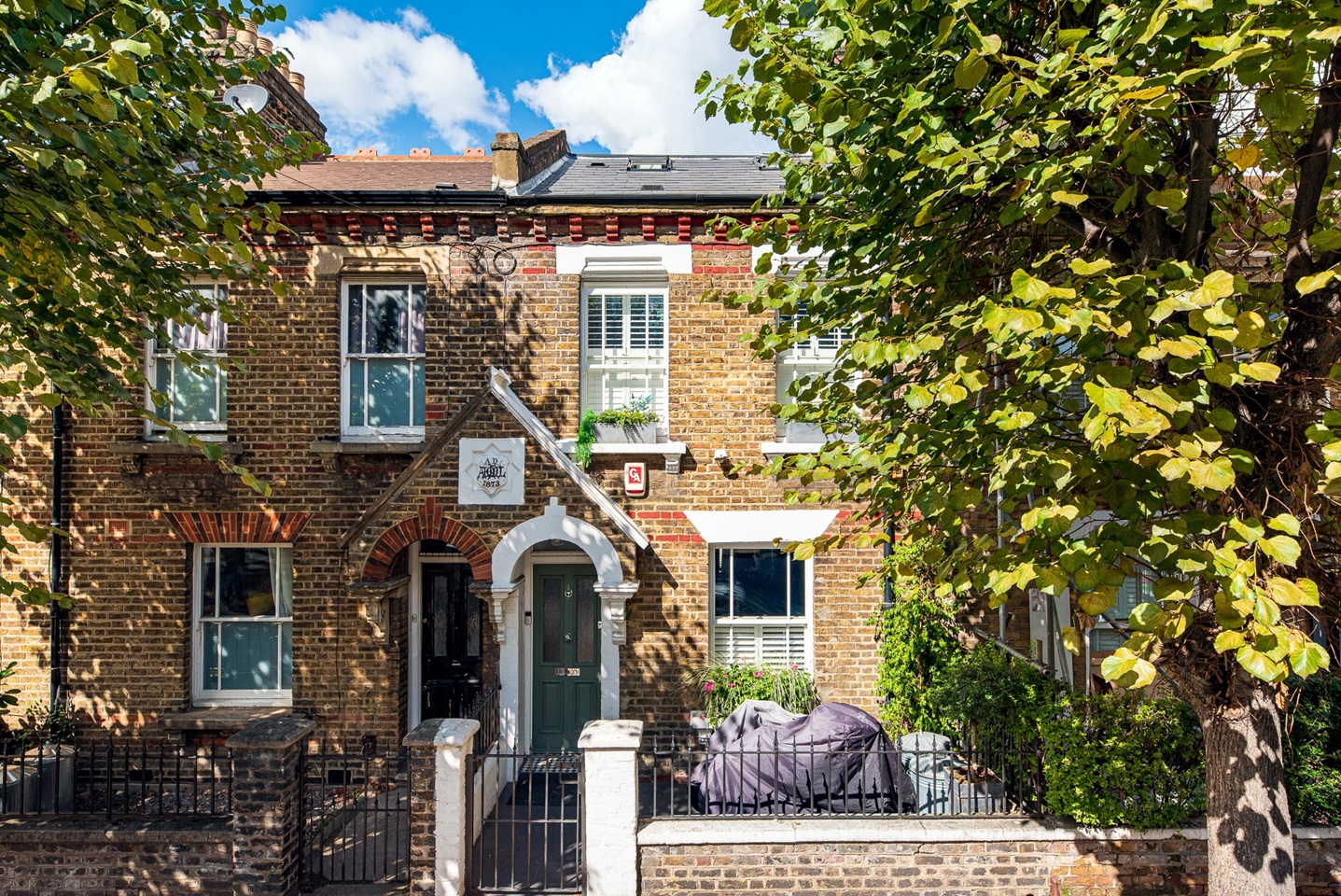 London 3 Bed Terraced House, Eversleigh Road, SW11 To Rent Now for