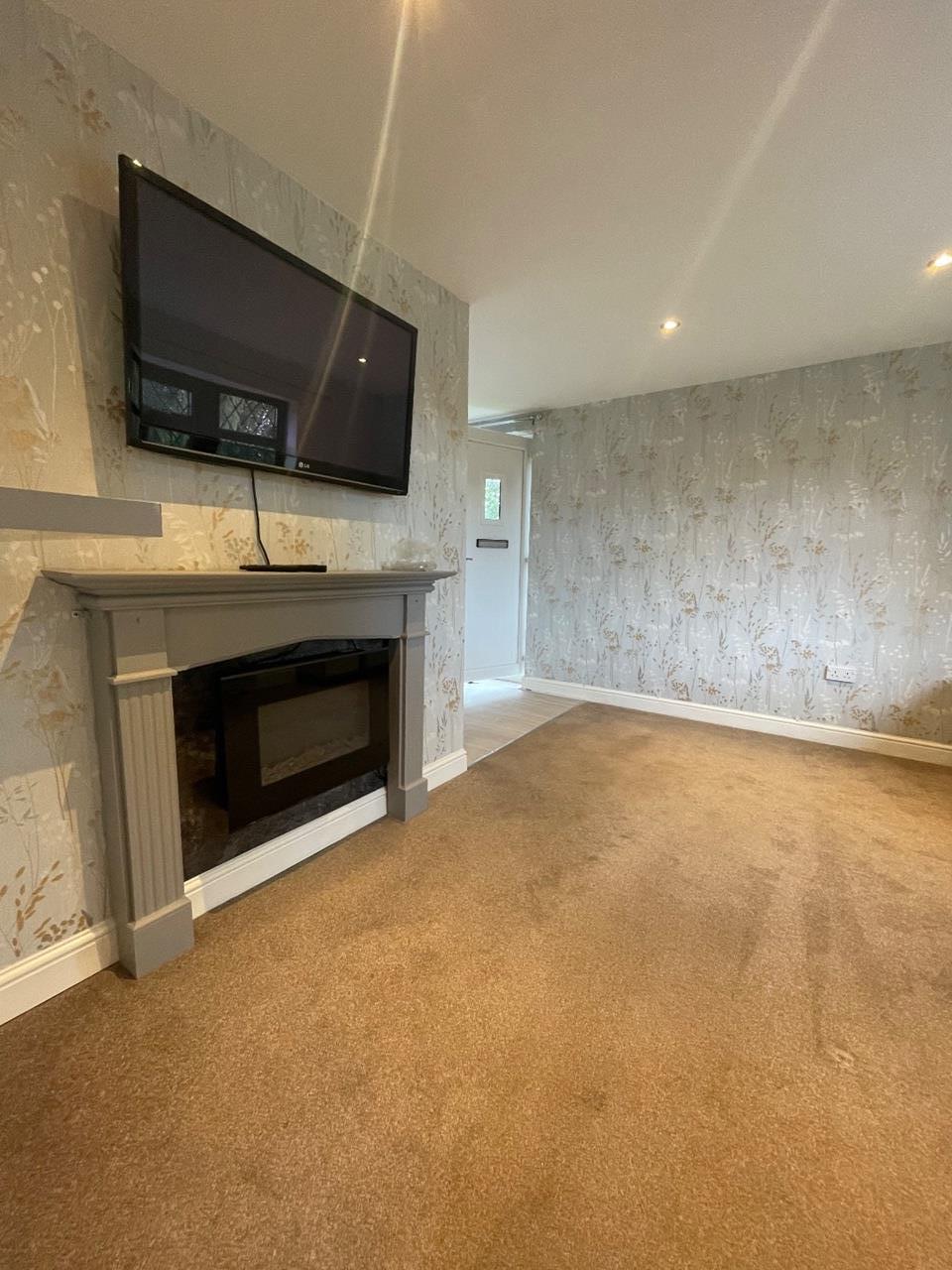 Northwich 1 Bed Flat, Firdale Road, CW8 To Rent Now for £550.00 p/m