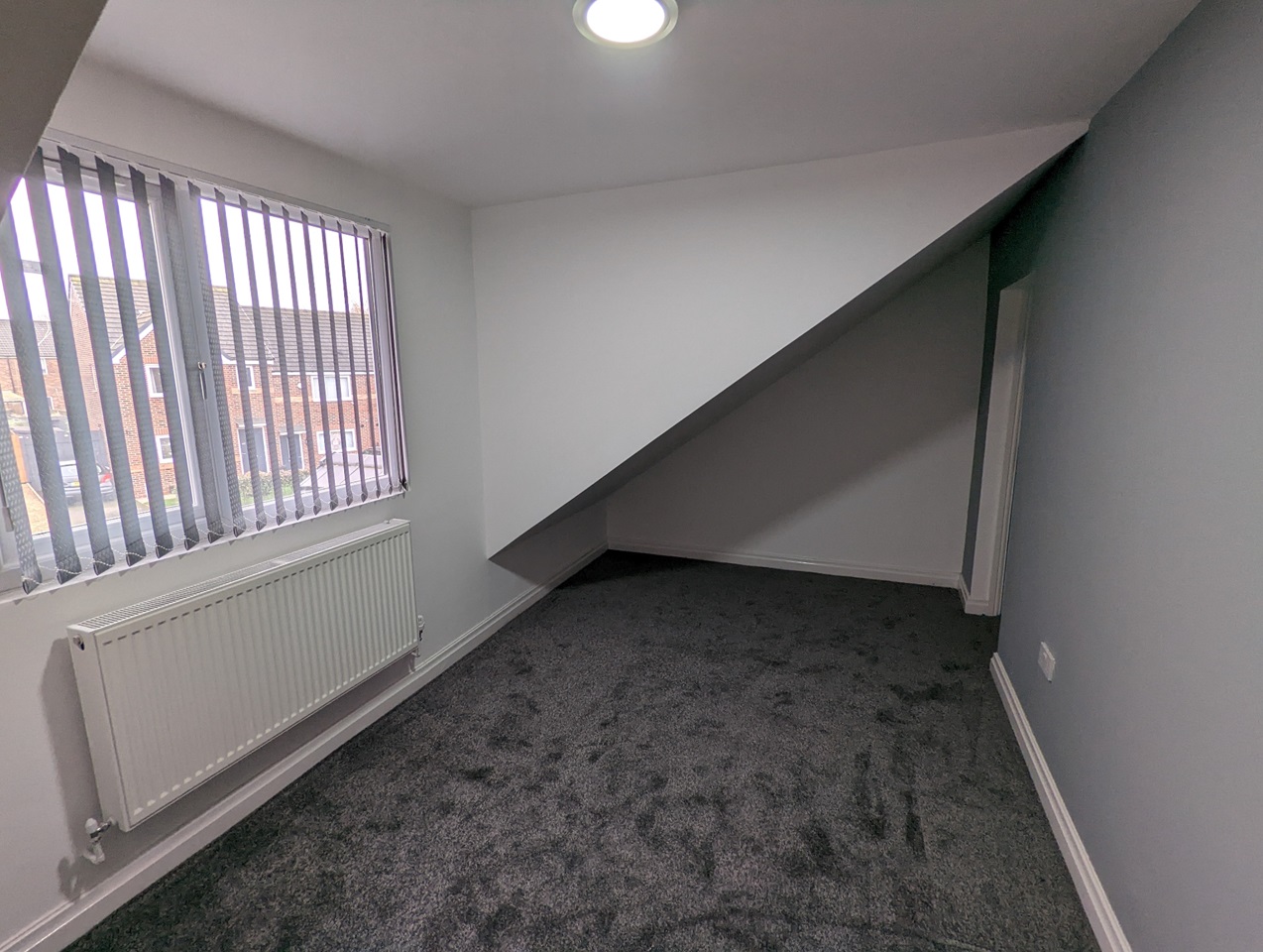 Oldham 5 Bed Detached House, Rowan Tree, OL8 To Rent Now for £1,700