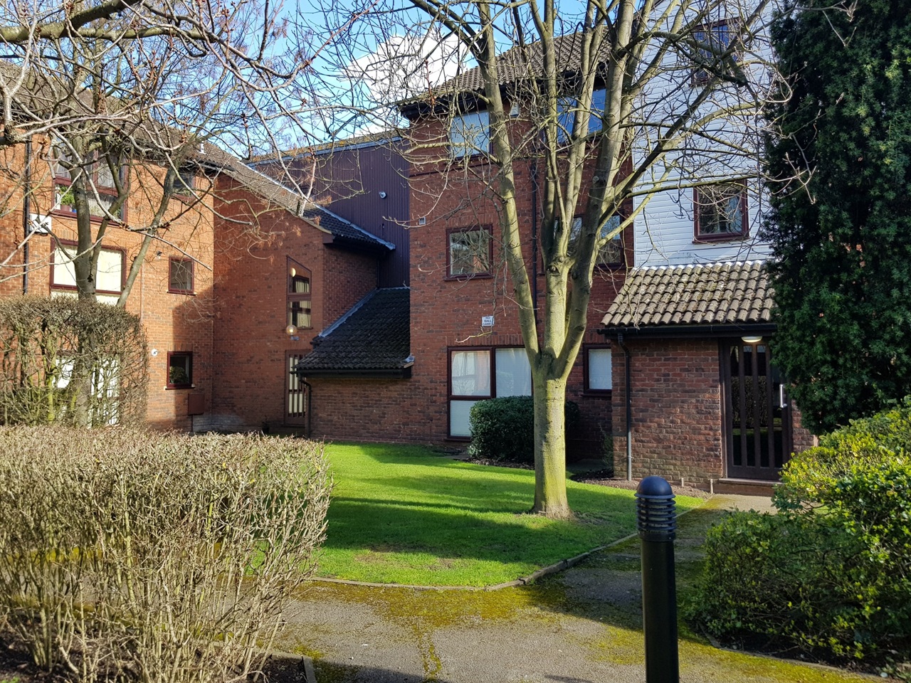 Shepperton 1 Bed Flat, Laleham Road, TW17 To Rent Now for £950.00 p/m