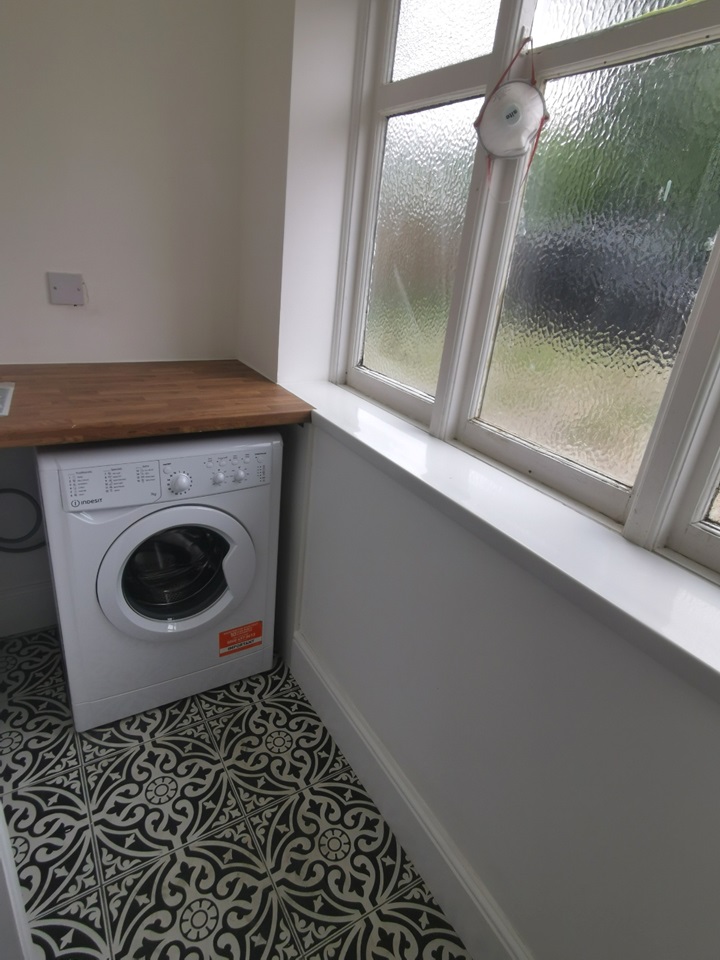 London Studio Flat, Crayford, DA1 To Rent Now for £800.00 p/m