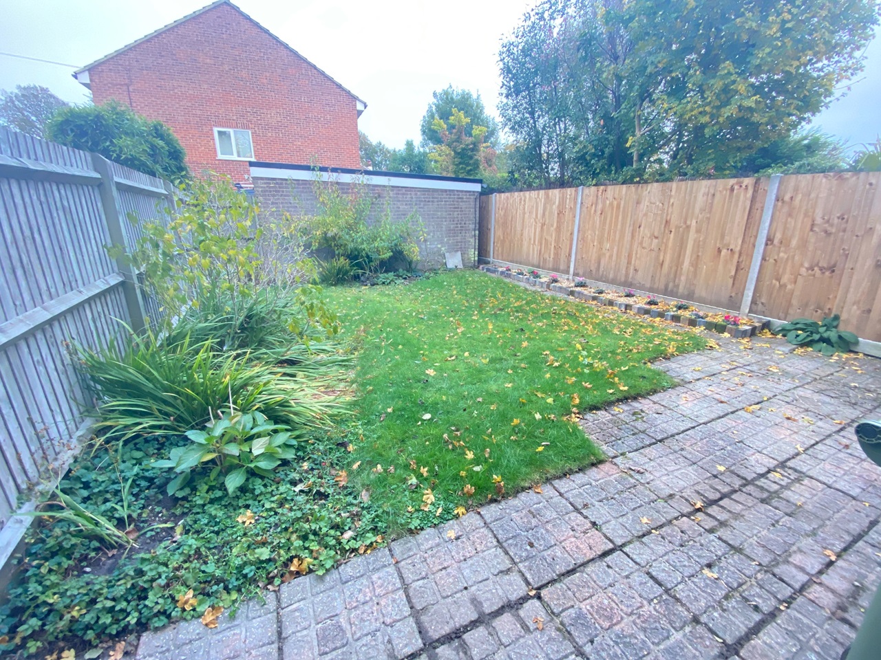 Ash Vale 3 Bed Detached House, Scotland Close, GU12 To Rent Now for