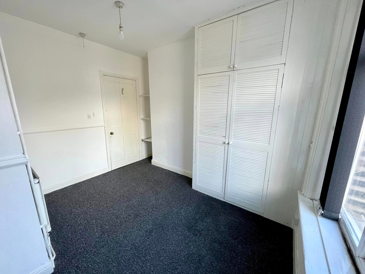 Brighouse 2 Bed Terraced House, Wakefield Road, HD6 To Rent Now for