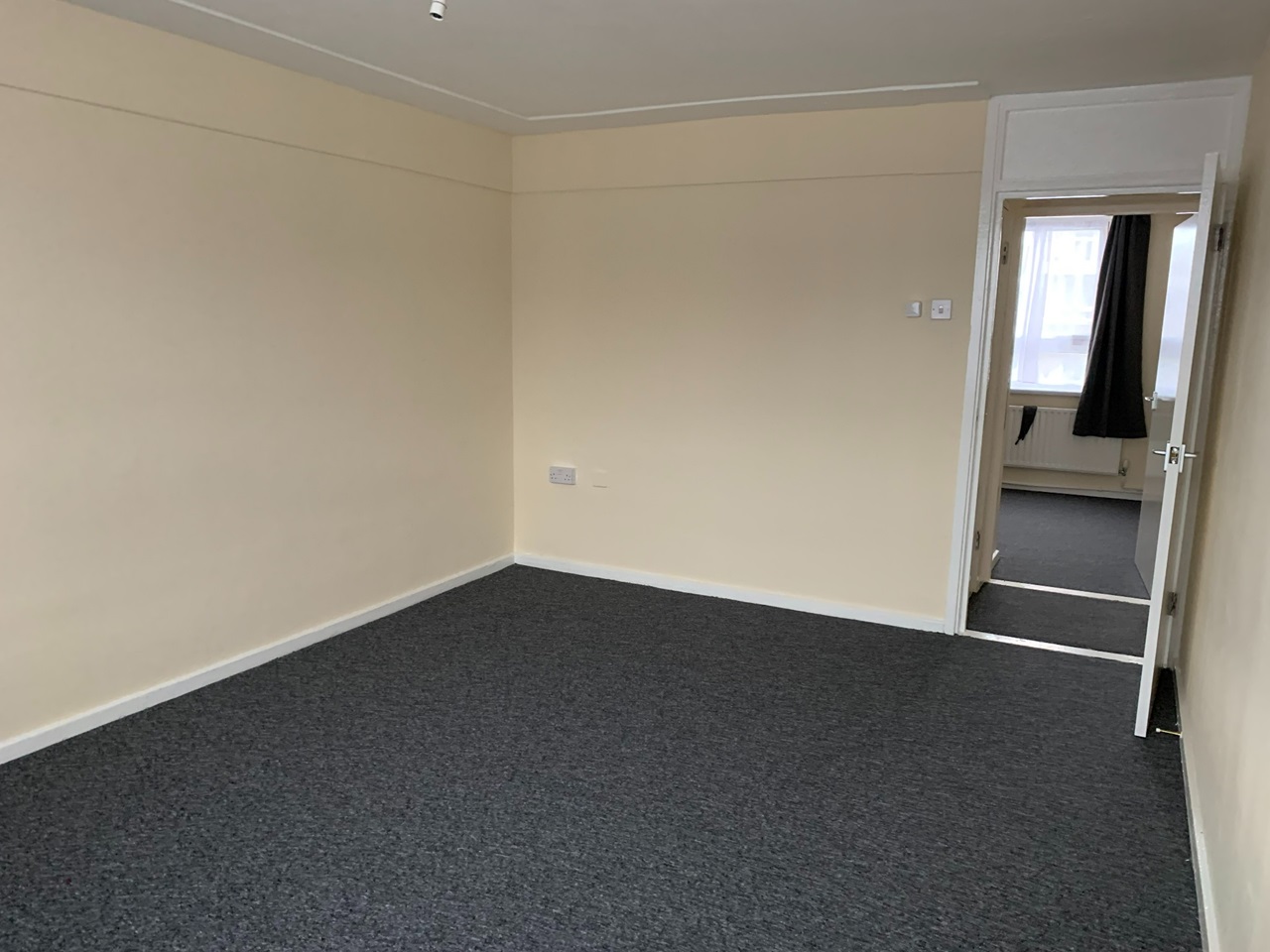 London 2 Bed Flat, Teviot Street, E14 To Rent Now for £1,560.00 p/m