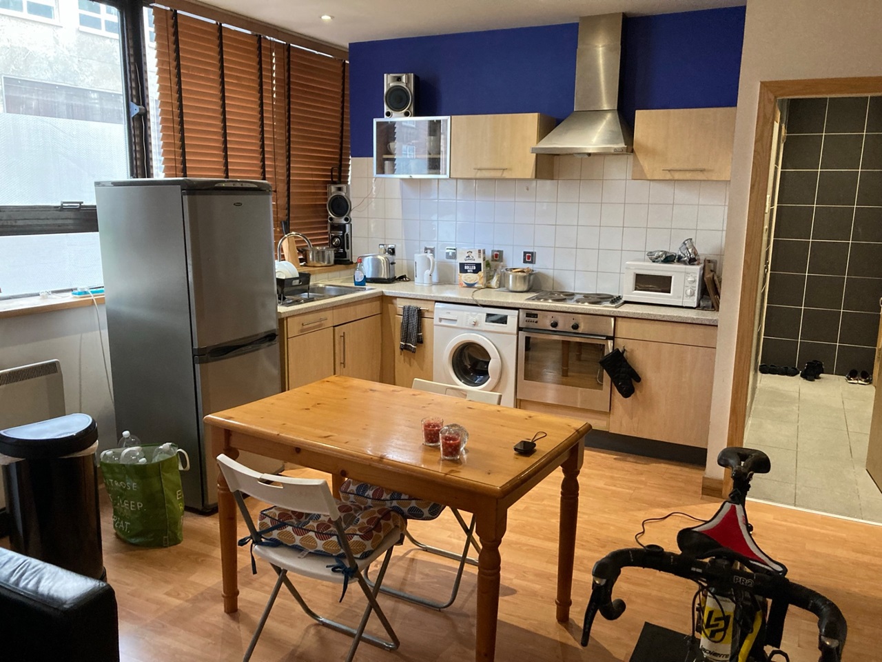 Birmingham Studio Flat, Millenium, B3 To Rent Now for £800.00 p/m