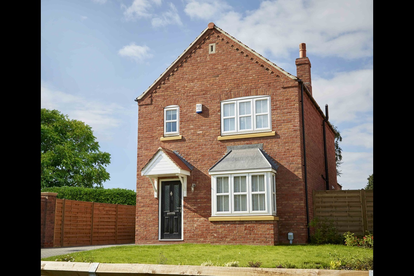 Beverley 3 Bed Flat, Sheerholmes Close, HU17 To Rent Now for £1,650