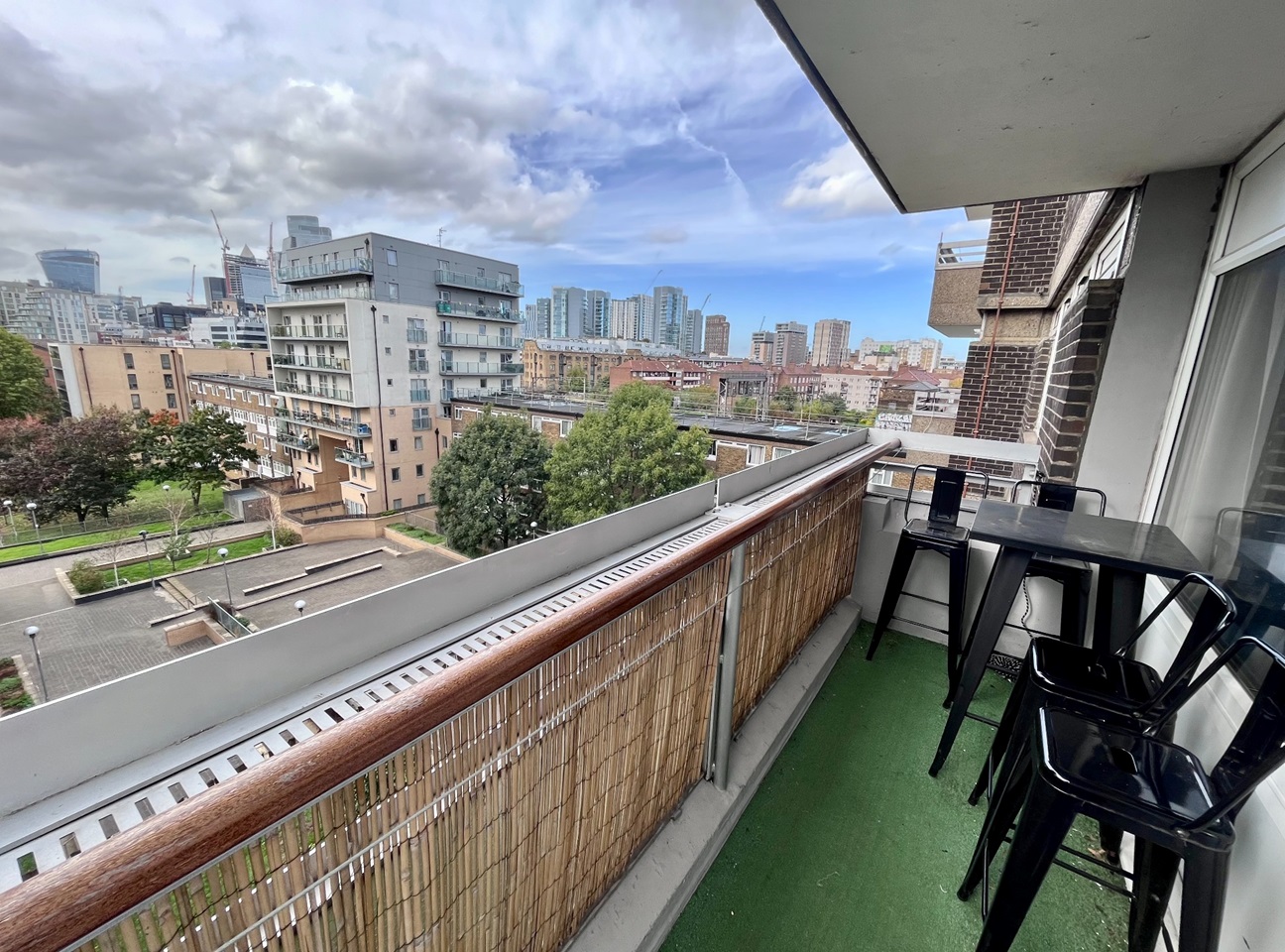 London 1 Bed Flat, Shearsmith House, E1 To Rent Now for £1,900.00 p/m