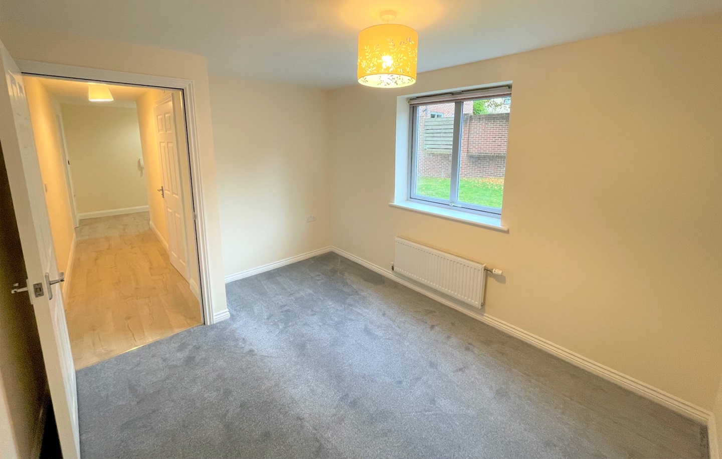 Basingstoke 2 Bed Flat, Sorting Lane, RG24 To Rent Now for £1,200.