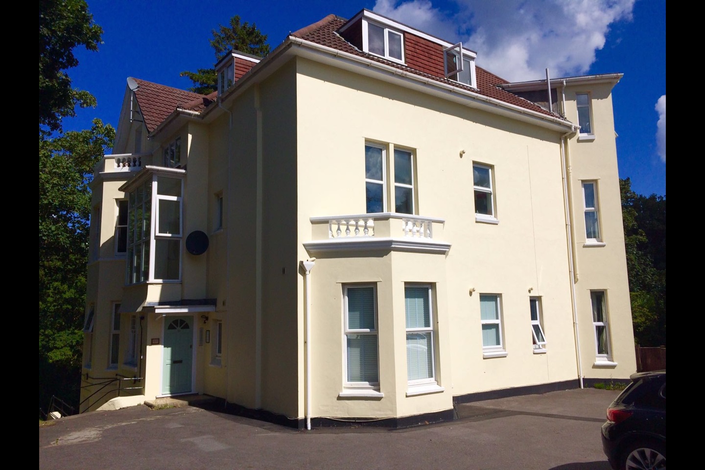 Bournemouth 1 Bed Flat, Surrey Road, BH4 To Rent Now for £795.00 p/m
