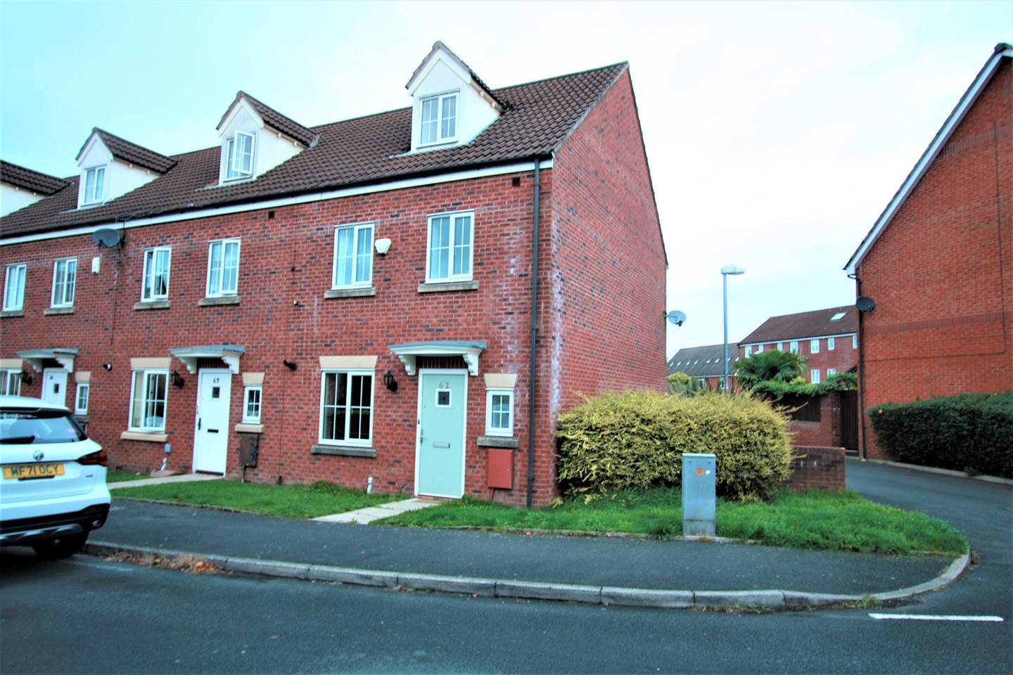 Stretford, Manchester 4 Bed End Terrace, Marland Way, M32 To Rent