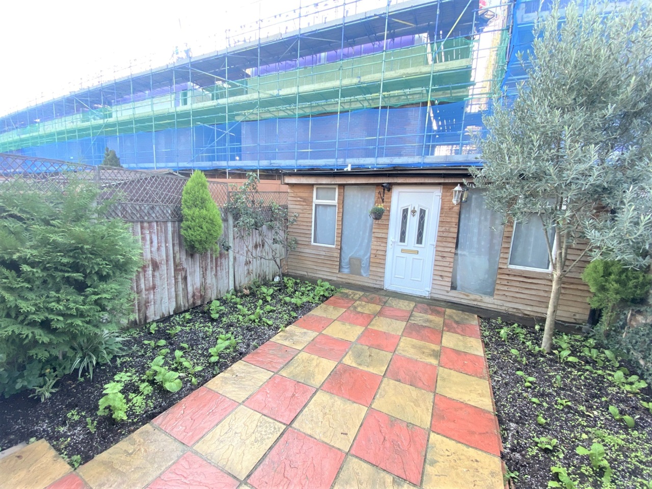 Dagenham 5 Bed Terraced House, Sheppey Road, RM9 To Rent Now for £