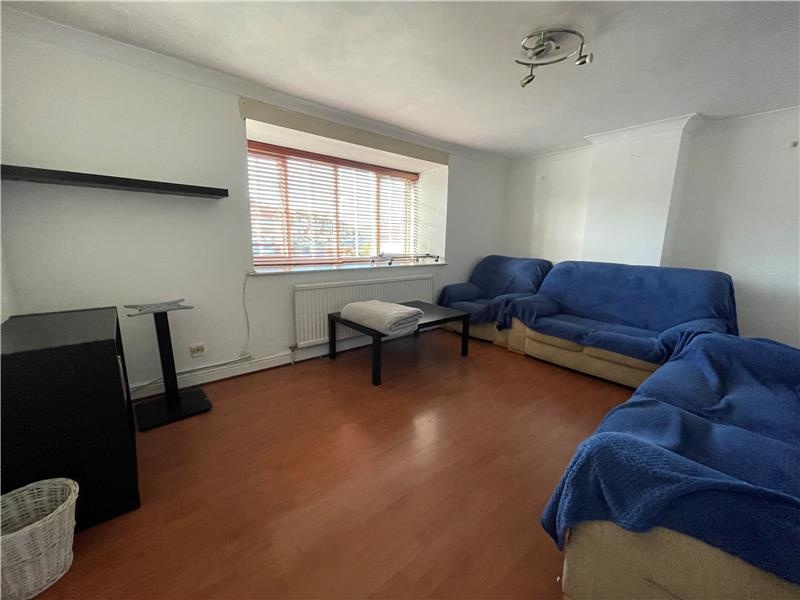 London 2 Bed Flat, Ranelagh Court, HA8 To Rent Now for £1,650.00 p/m