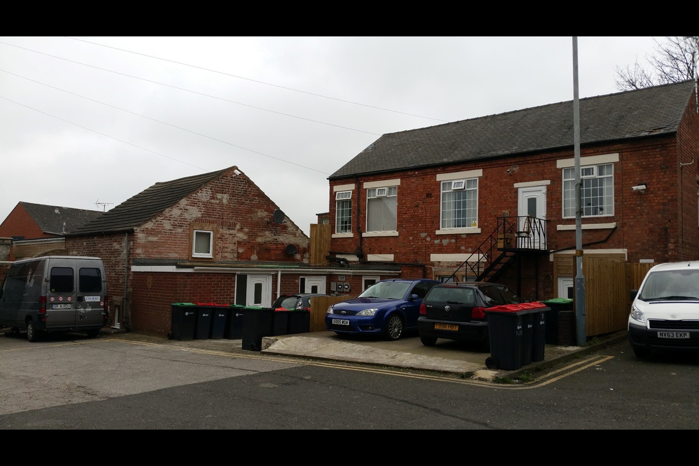 SuttonInAshfield 1 Bed Flat, Low Street, NG17 To Rent Now for £