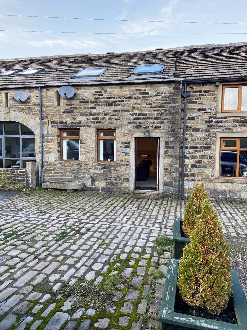 Rishworth, Sowerby Bridge 2 Bed Terraced House, Upper Booth Farm, HX6 To Rent Now for £1,100