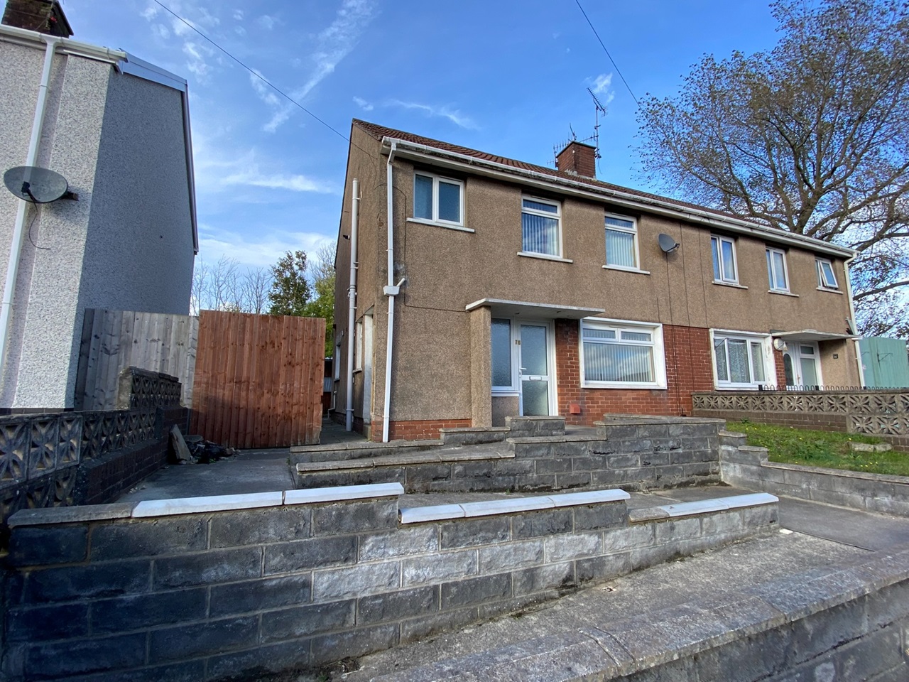 Port Talbot 3 Bed SemiDetached House, St. Helier Drive, SA12 To