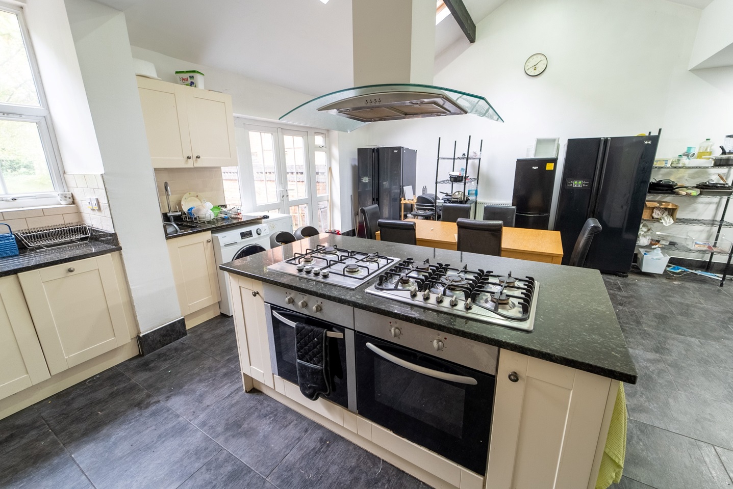 Birmingham Room in a Shared House, Pershore Road, B5 To Rent Now