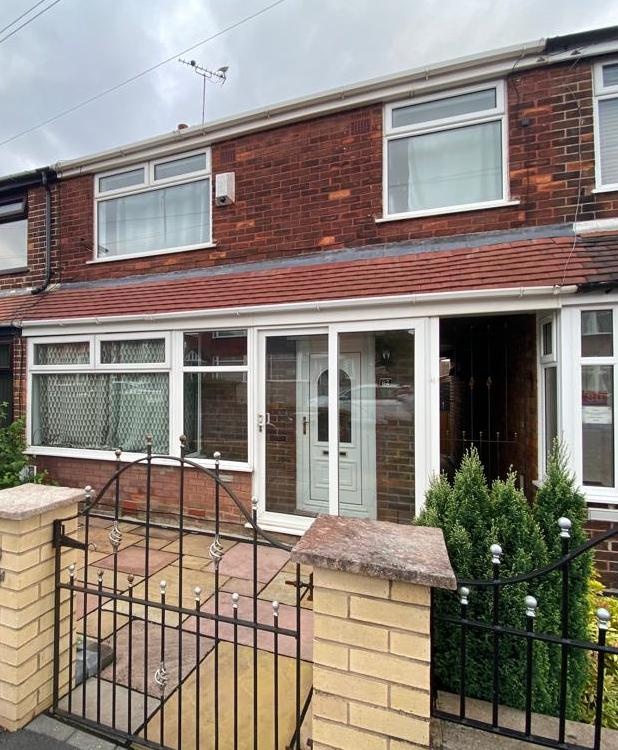 Droylsden, Manchester 3 Bed Terraced House, Easton Road, M43 To