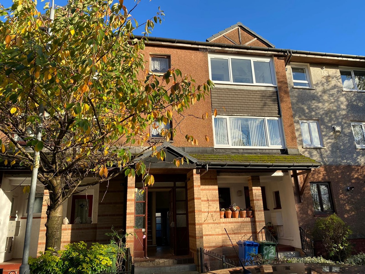 Glasgow 3 Bed Flat, Sandaig Road, G33 To Rent Now for £800.00 p/m