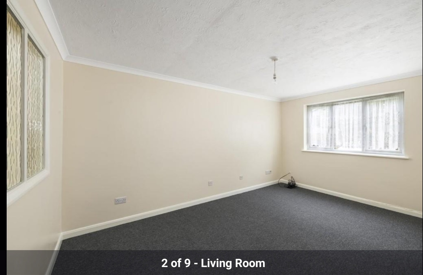 Smallfield, Horley 2 Bed Flat, The Oaks, RH6 To Rent Now for £1,325