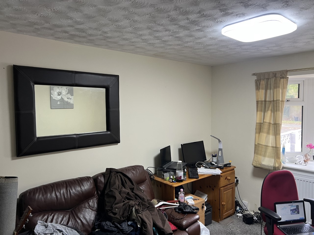 Wolverhampton 3 Bed SemiDetached House, Holloway Street, WV1 To